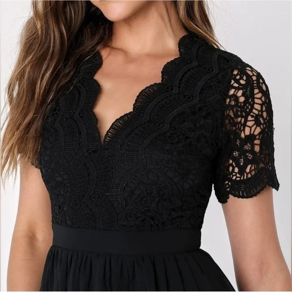 Lulus Black Scalloped Lace Top Short Dress Sz S Flowy Sheer Skirt Short Sleeves - Picture 4 of 15